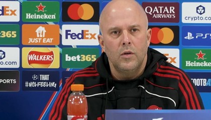 世界杯高清观看-斯洛特：若两个禁区表现都有提升我们有能力夺冠，否则很难